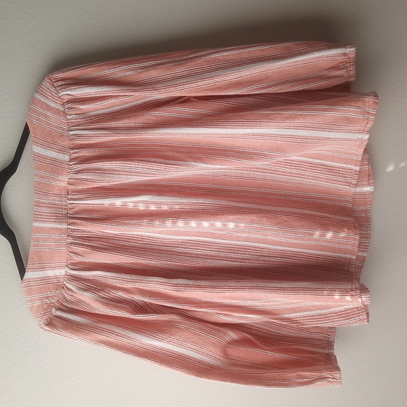 A.N.A. Crop Top - Picture 9 of 9